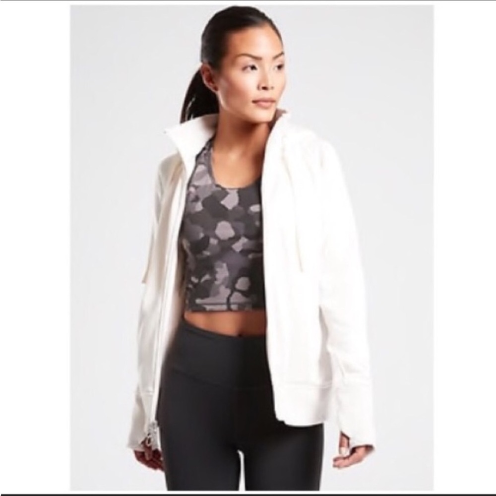 🌟BNWT Athleta Triumph Luxe Hoodie🌟